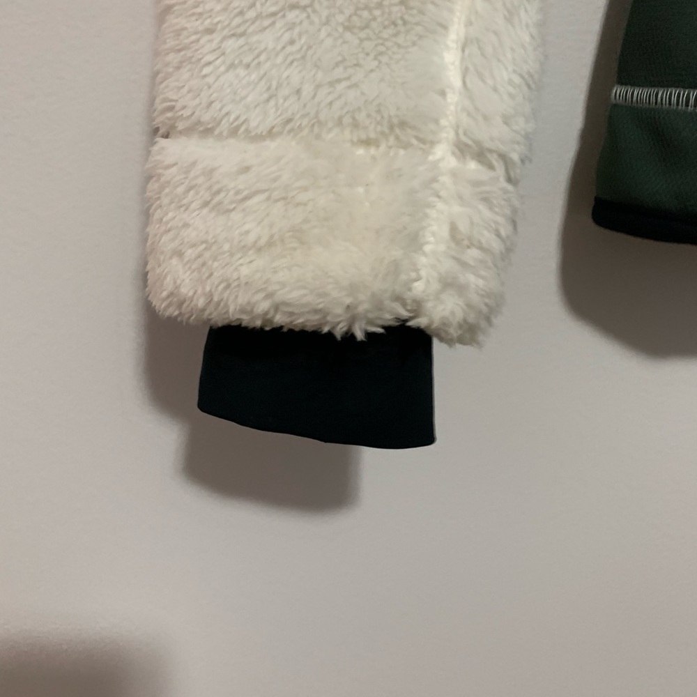 Columbia Jacket - Picture 3 of 6